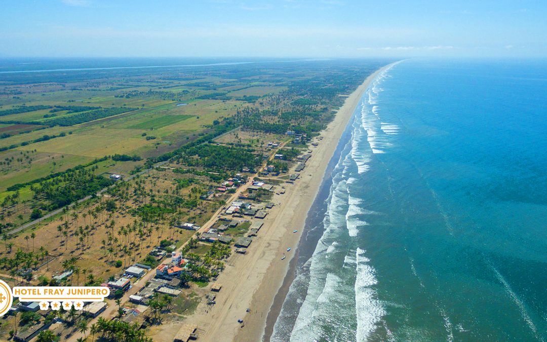 Conoce la playa El Novillero, la más larga de México