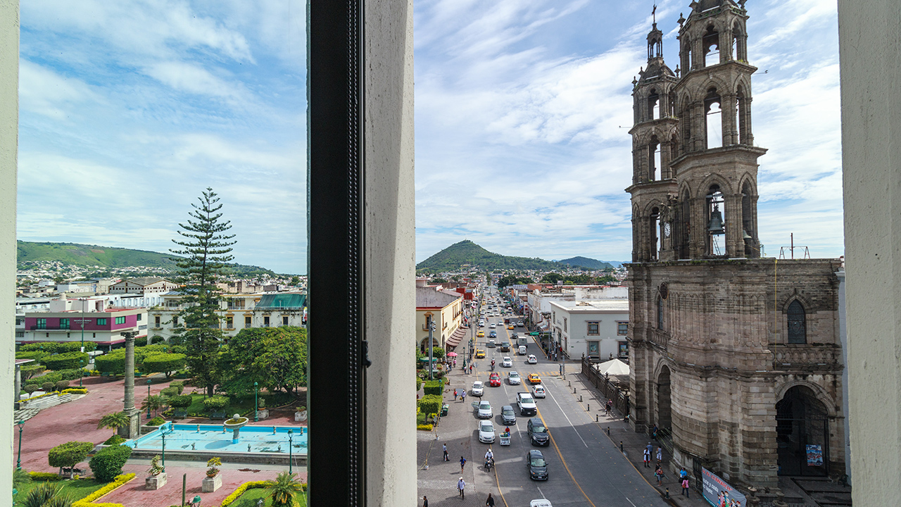 Catedral de Tepic vista desde habitación de Hotel Fray Junipero