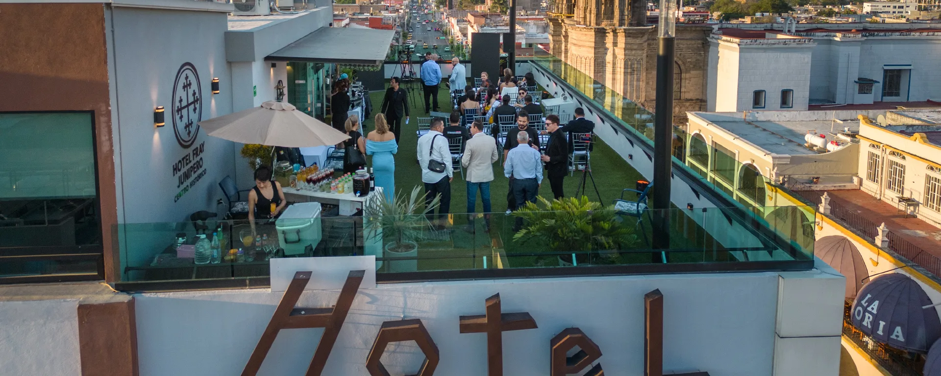 Terraza panoramica del Hotel Fray Junipero en Tepic
